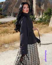 The Short Trench Black