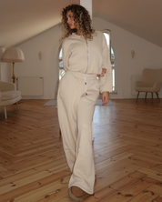 White Relax Zipper Set